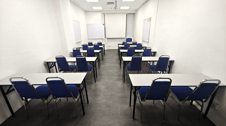 Classroom setup in Economy Room #02-19at Singapore Shopping Centre